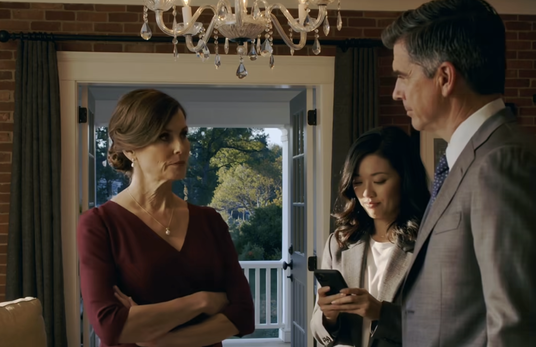 My Mom Canceled My Wedding Saying: “We’re Not Funding This Circus” — I said “Understood,” left the house, and let a flag, a list, and one call change the story.