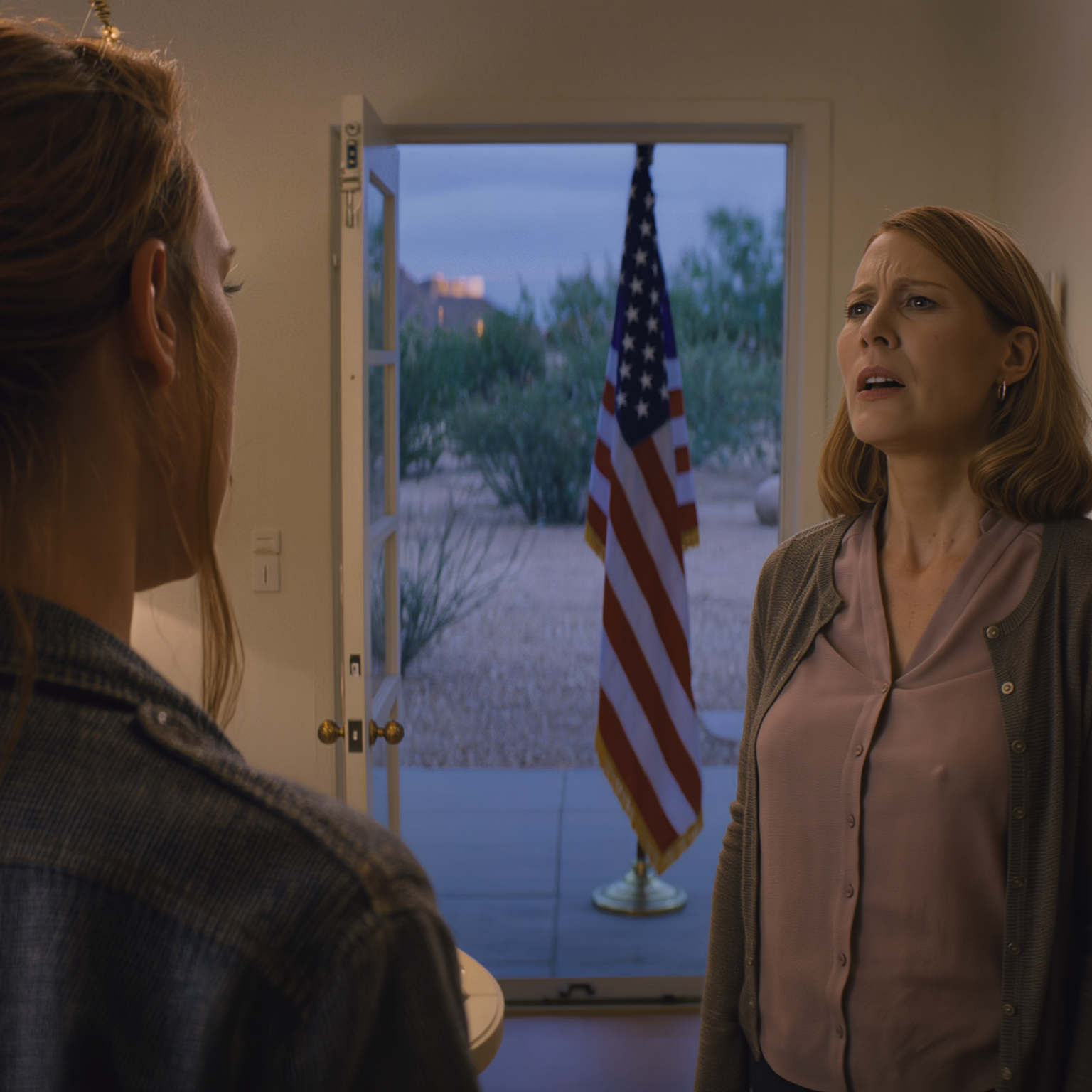 Mom screamed in my face: “Get out and never come back!”—I grabbed my keys and walked out of our Phoenix suburb house without a word. Weeks of silence later, Dad suddenly called, his voice trembling: “Why is the bank saying this month is short…?” I didn’t argue, didn’t cry—I just answered with one sentence. And on the other end… it was like the whole family got muted.