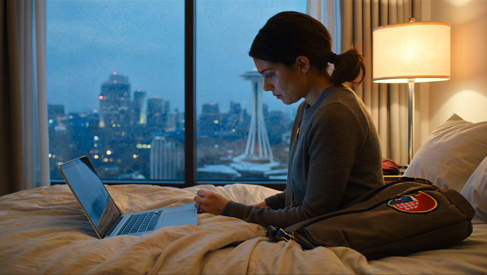 My sister moved into my apartment while I was on a 30-day work trip—and she had no idea the lease was no longer mine. I’m Chloe, 28, and I’m staring at the photos she just texted me: my couch shoved aside for a pack-and-play, my pantry doors wide open, her kids’ shoes lined up like they pay rent.