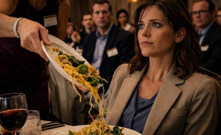 At the class reunion, my old bully shoved leftovers at me and mocked me. Years ago she humiliated me in front of everyone. Now she’s rich and flaunting it—she doesn’t recognize me. I drop my business card in her plate: ‘Read my name. You have 30 seconds…’