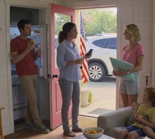 When I Bought My First House, My Mom And Sister Decided It Should “Be For The Whole Family,” And They Showed Up Ready To Move In By The Weekend. I Didn’t Fight Or Yell—I Just Made One Call. And I Watched Them Be Asked To Leave… Not Just The House, But My Life Too…