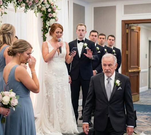 I went to the groom’s room only because I forgot my bracelet. But the moment I opened the door, I heard him call me a “fat pig” and brag that he just needed a few months after the wedding to take my family’s money. I froze—then I hit record. And when I finally stood on that wedding stage, holding the mic, I didn’t say my vows… I exposed everything.